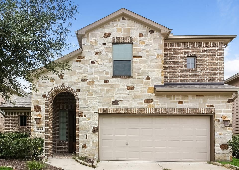 1st image of 26514 Forest Pine Ln