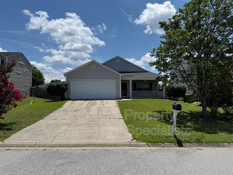 112 Malisa Dr — Photo 1
