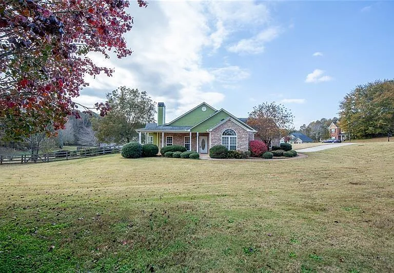 300 McKendree Ct — Photo 40
