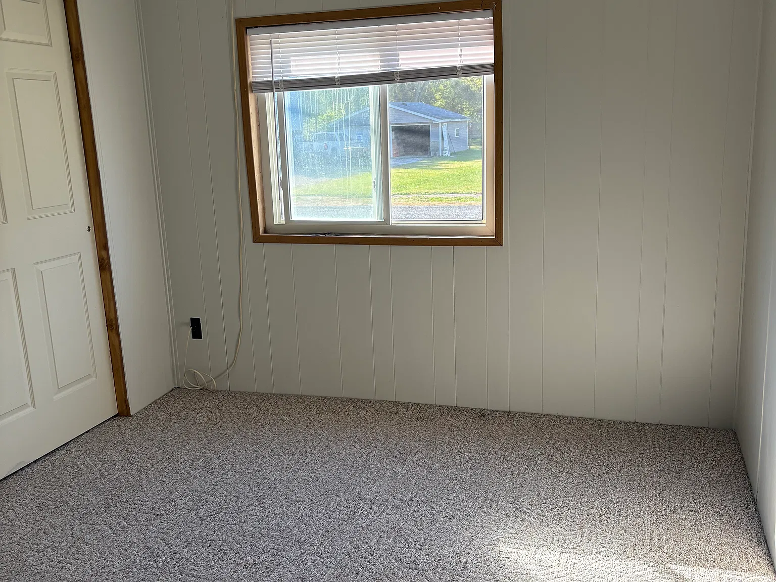 2 bed, 1400 sqft, $1,050 — Photo 4