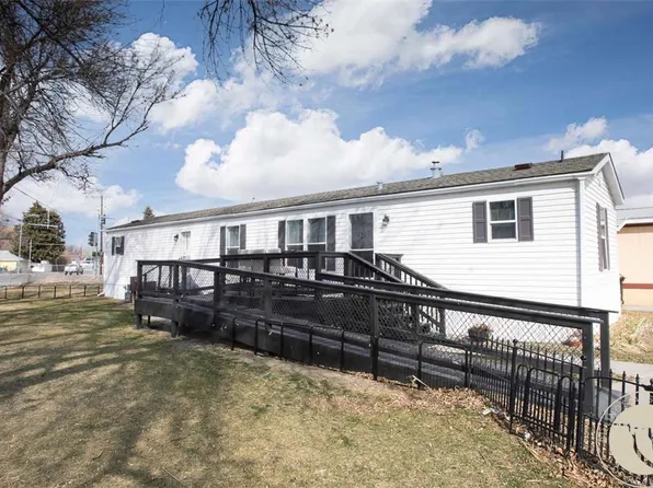 820 Arlington Dr Trailer 25, Billings, MT 59101