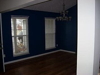 5th image of 5206 Summerset Dr