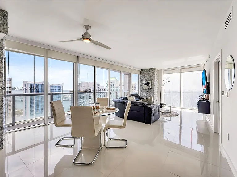495 Brickell Ave #3702 — Photo 2