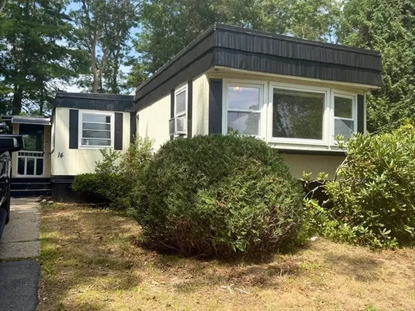 14 Timber Ln, West Wareham, MA 02576