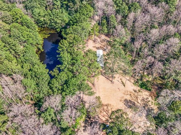 3 Cole Rd, Crosby, MS 39633