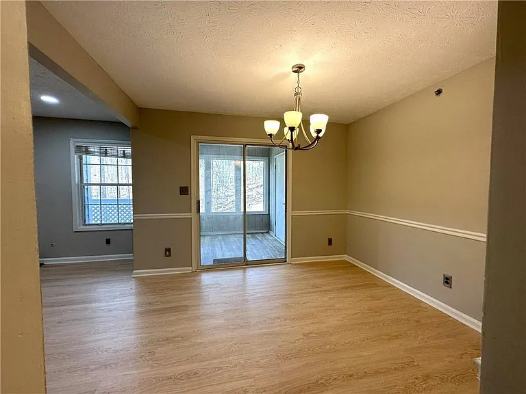4100 Riverlook Pkwy SE #16 — Photo 7