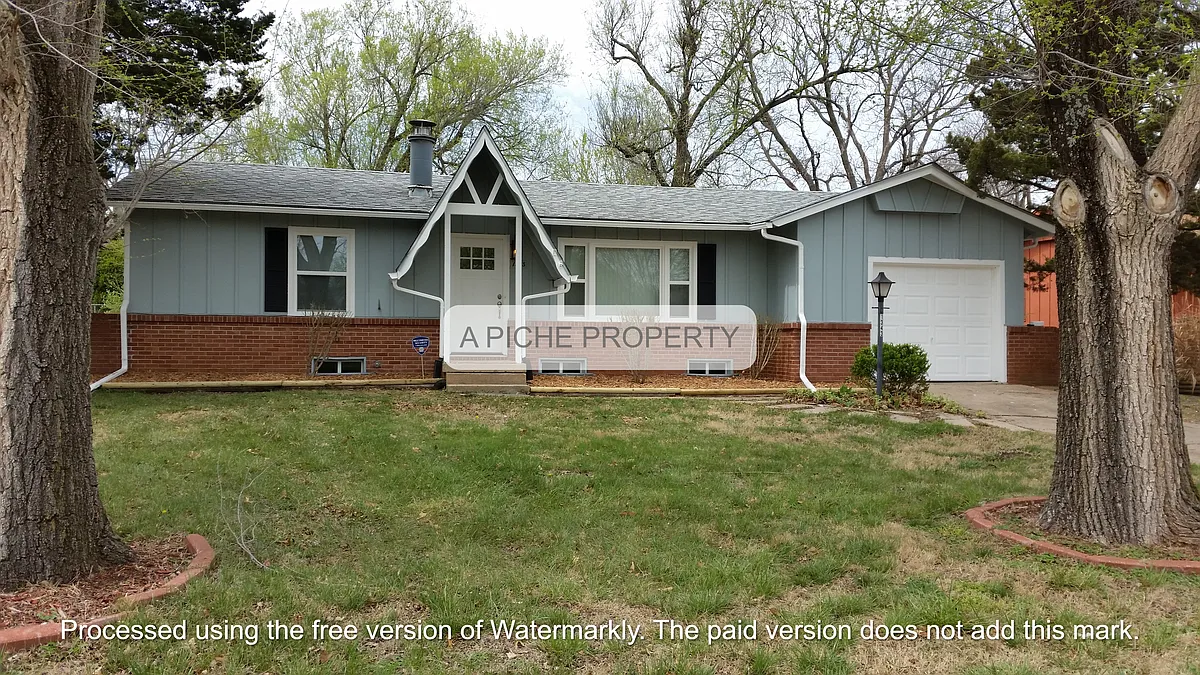 Building Photo - 1343 N Woodlawn Blvd