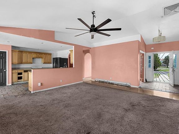 5th image of 32241 Kalorama Pl