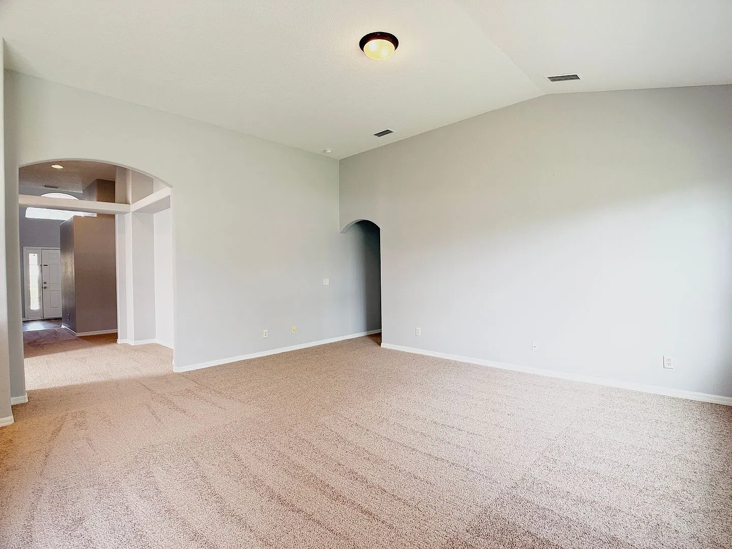 Move-In Ready! Fresh Interior Paint! New Stainless Steel Appliances! New Carpet in the Bedrooms! ... — Photo 2