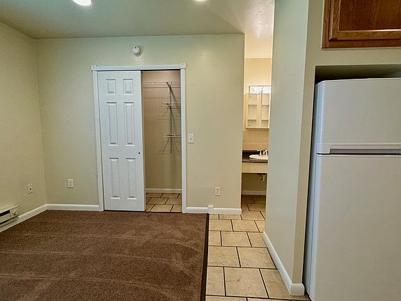 4th image of 512 S Hays Ave #4