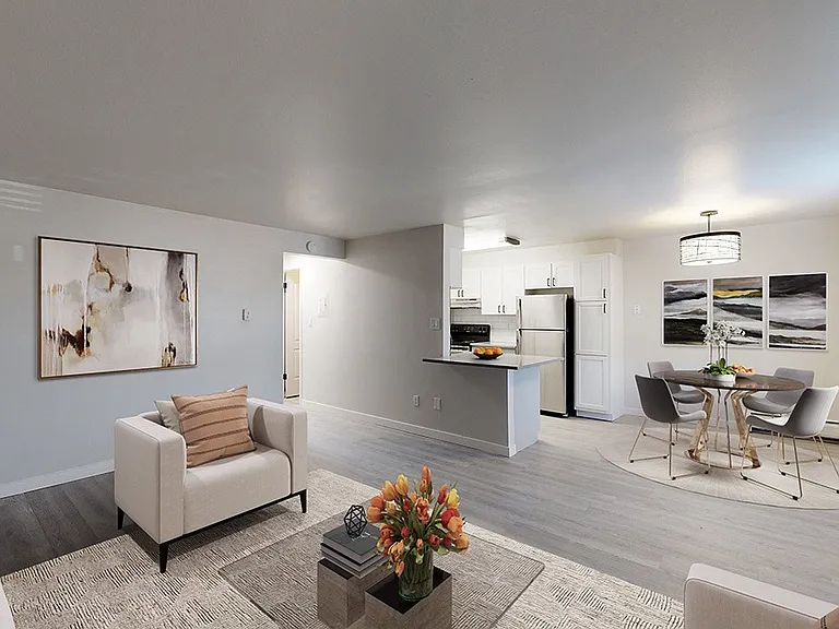 Reserve at Oak Park — Photo 4