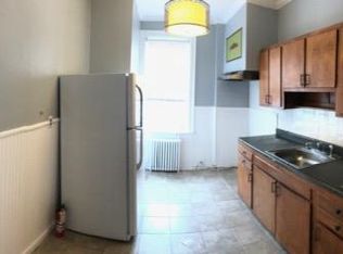 196 Pine St, Jersey City, NJ 07304