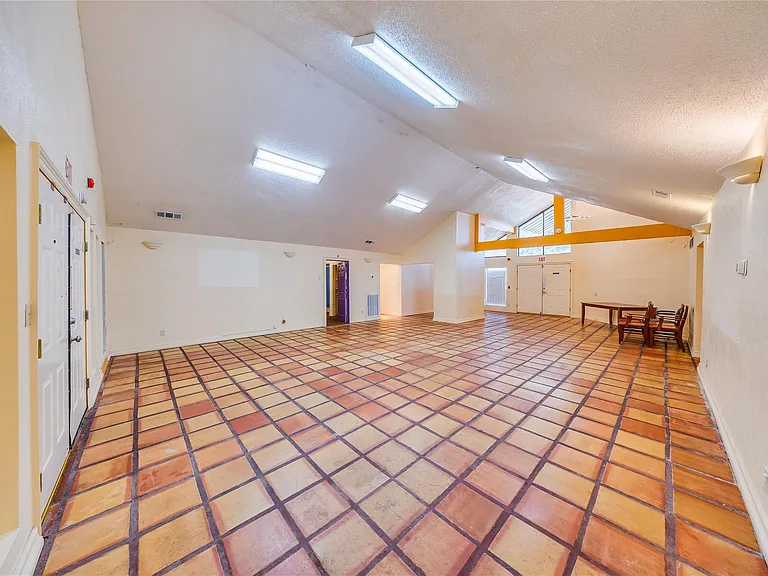 4227 Old Chocolate Bayou Rd — Photo 42
