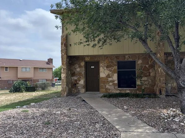 800 N Bibb Ave #872, Eagle Pass, TX 78852