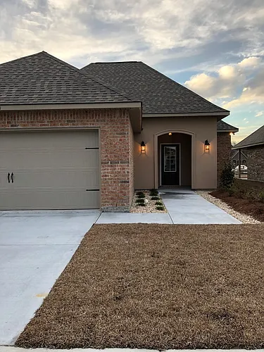 1040 Deer Pass Dr Photo 1