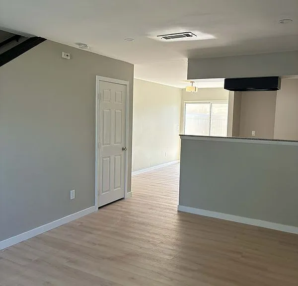 135 Cook St #3 — Photo 3