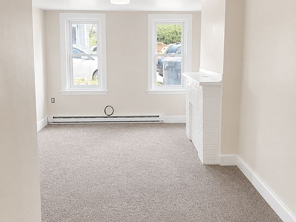 3rd image of 127 Dove St #B