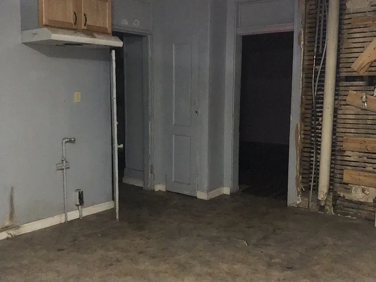 1911 N Jasper St — Photo 26