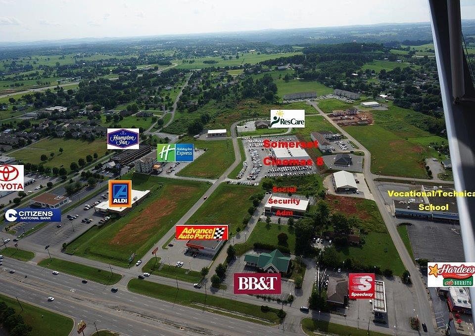 2nd image of 215 Mercury Blvd