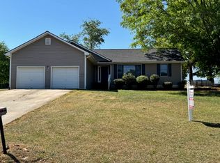 24 Azalea Dr, Villa Rica, GA 30180