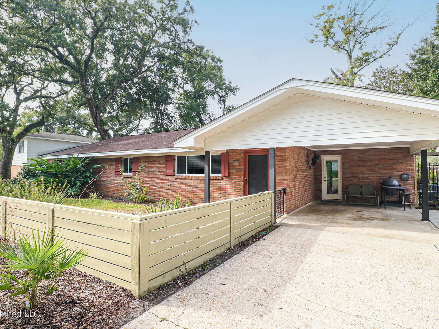 135 Saint Paul St, Biloxi, MS 39530 Zillow