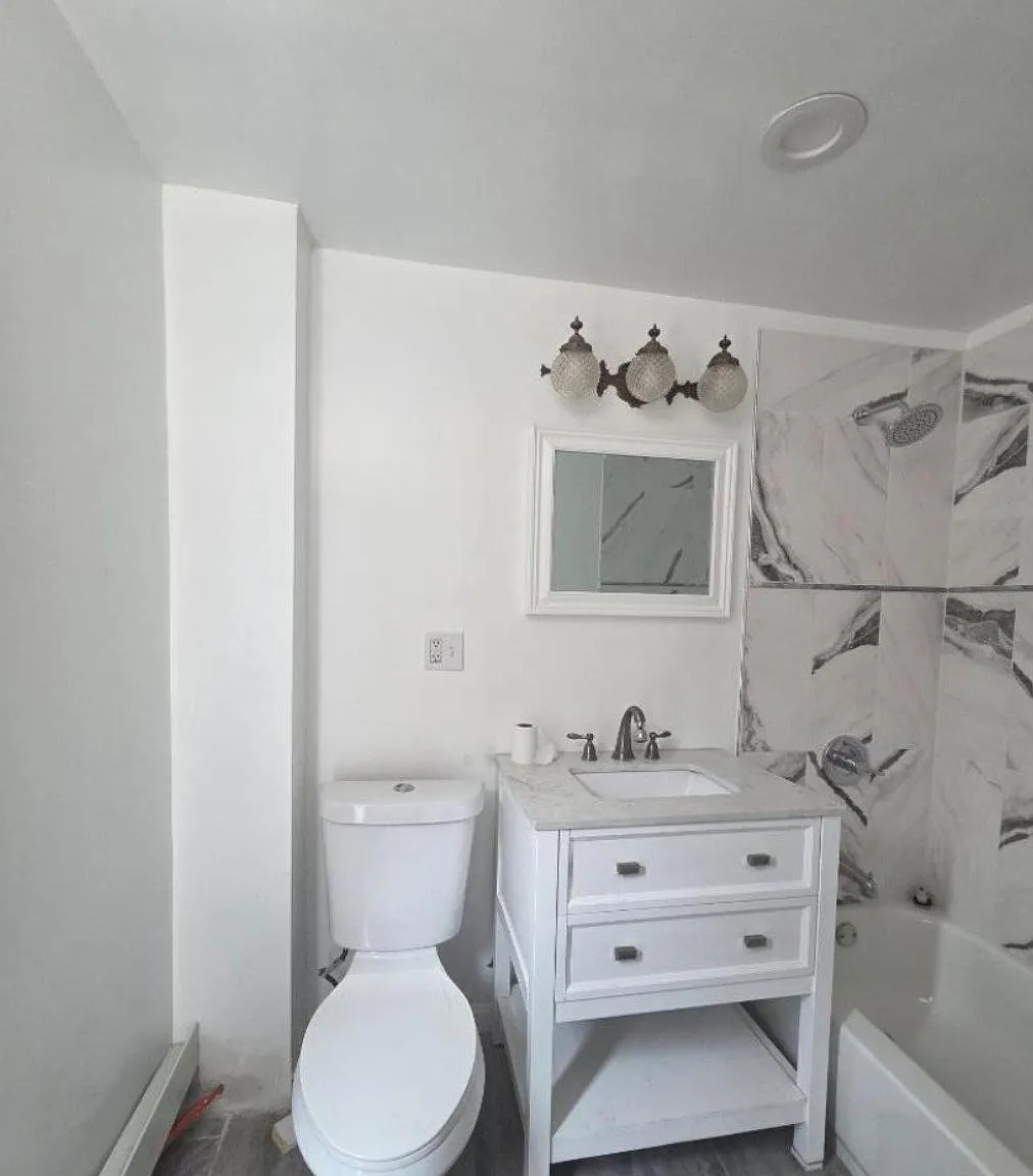 Renovated 2-bedroom apartment for rent — Photo 2