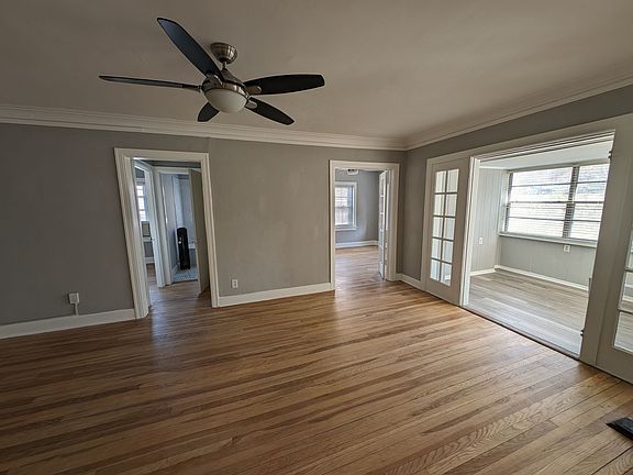 2nd image of 133 E 46th St #8
