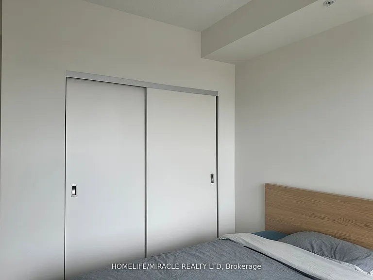 128 King St N #1403 — Photo 13