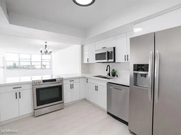 1351 NE Miami Gardens Dr, Miami, FL