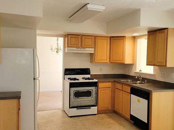 4th image of 4300 Marigold Ln