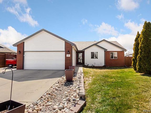 2nd image of 3129 Canyon Cir