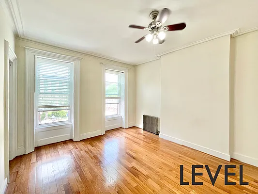 Rented by Level Group | media 9