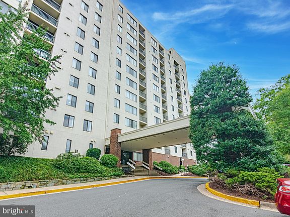 3rd image of 6300 Stevenson Ave APT 215