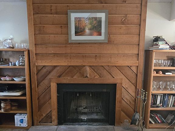 5th image of 3363 Sutherland Dr