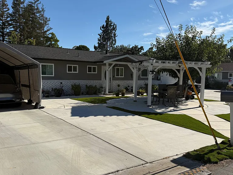 41 Katie Ct — Photo 28