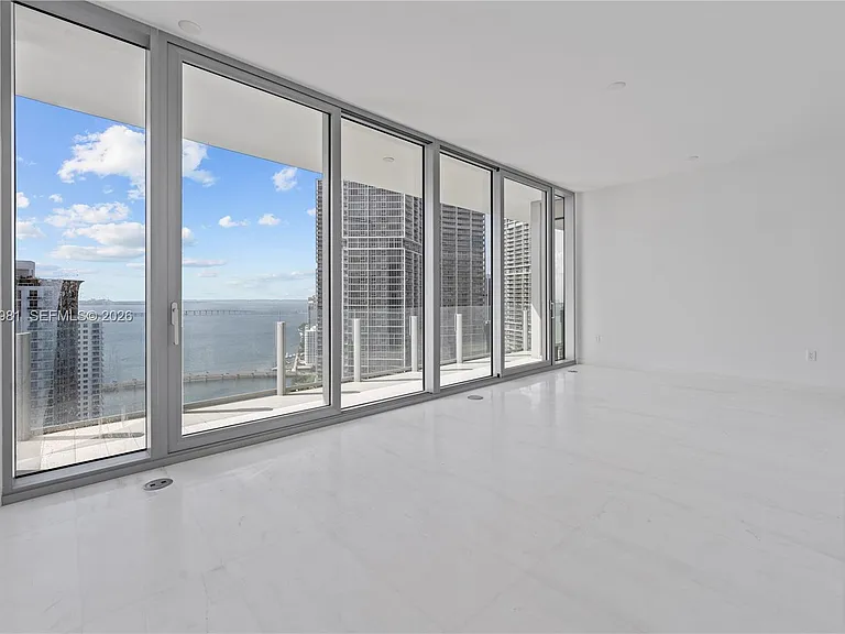 300 Biscayne Boulevard Way #3201 — Photo 9