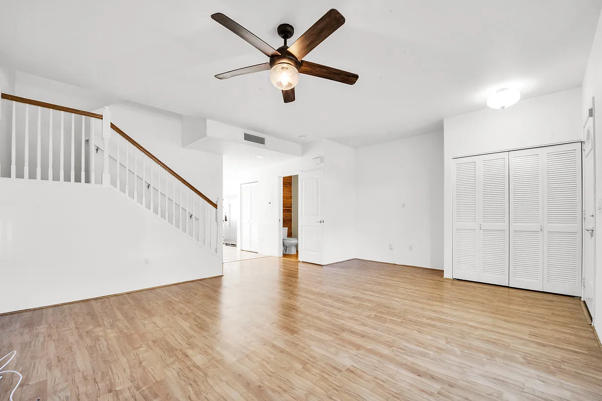 Building Photo - 511 Manawai St #408