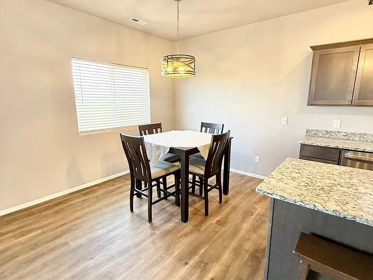 783 S Sweetwater Dr — Photo 5
