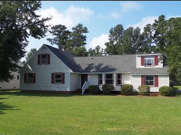 337 Robinhood Rd, Franklin, VA 23851