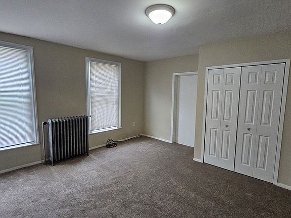5th image of 615 Pearl St #11134625