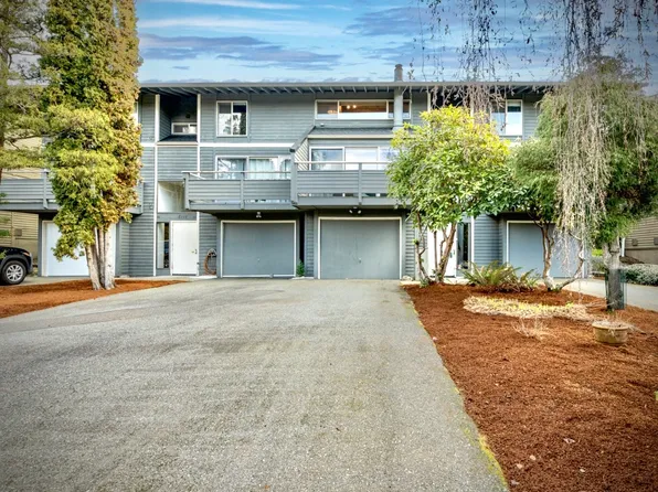 8111 46th Place W, Mukilteo, WA 98275