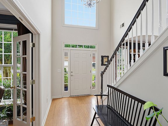 5th image of 3844 Princeton Oaks NW