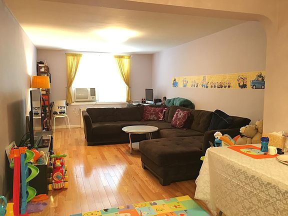 2nd image of 67-40 Booth St APT 1K