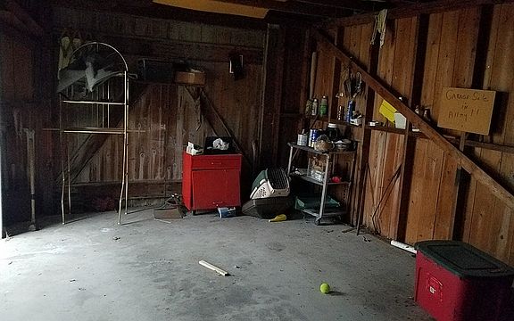 3rd image of 310 S Sangamon Ave