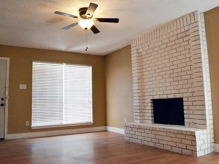 1801 Mearns Meadow Blvd #A — Photo 6