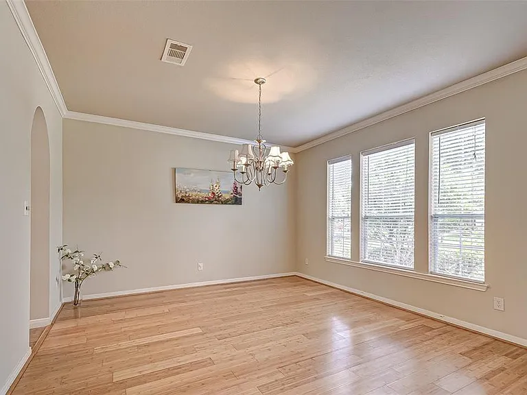 4602 Butler Springs Ln — Photo 5