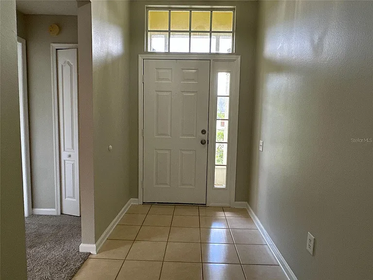 30747 Burleigh Dr — Photo 5