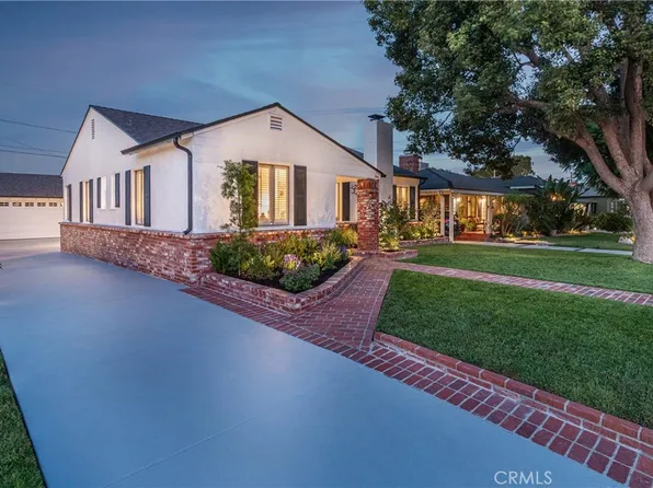 220 S Reese Pl, Burbank, CA 91506
