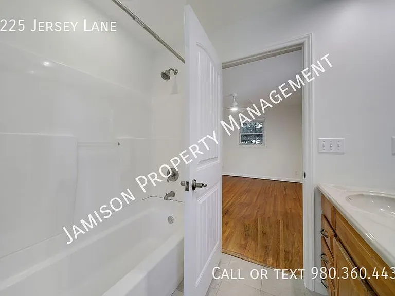 1225 Jersey Ln — Photo 24