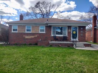 25565 Koontz St, Roseville, MI 48066